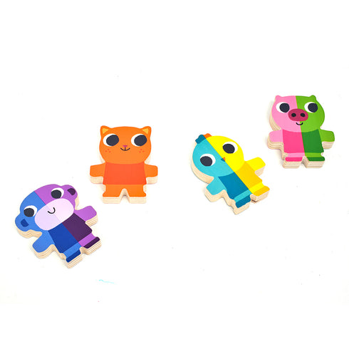 カラフルな動物たちの木製ドミノです。